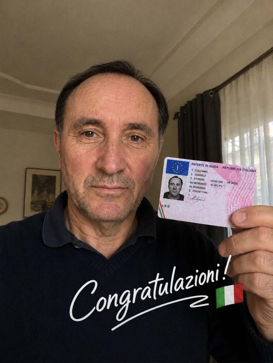 Client avec son permis dans sa voiture
